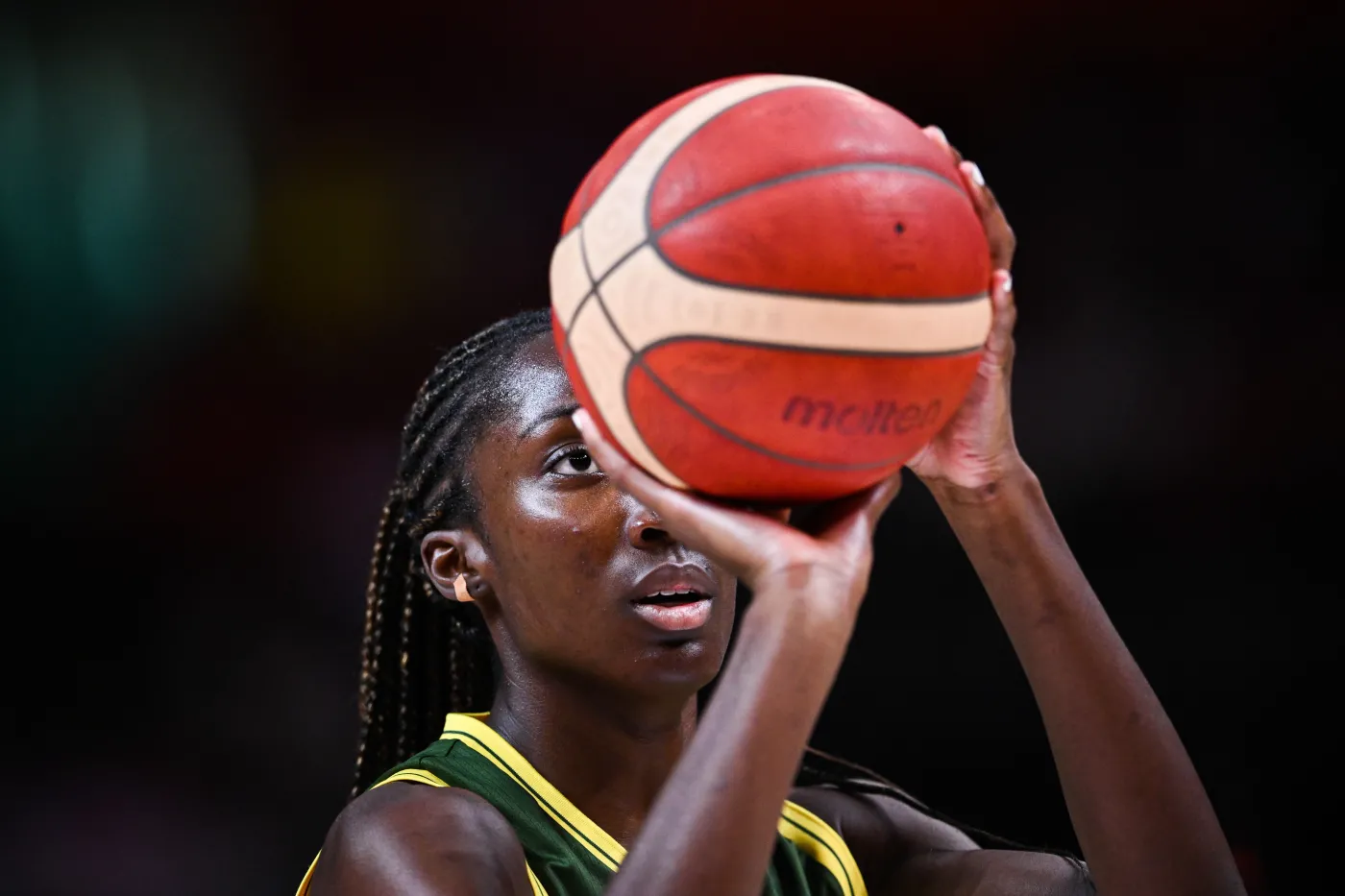 Australia i Chiny w półfinale mistrzostw świata koszykarek