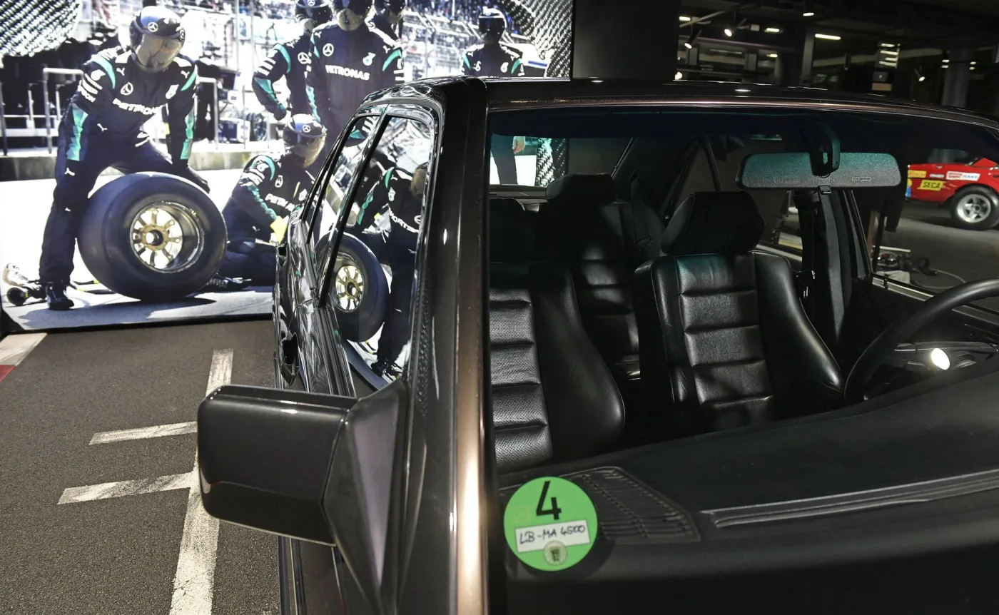 mercedes-amg-37570404.jpg