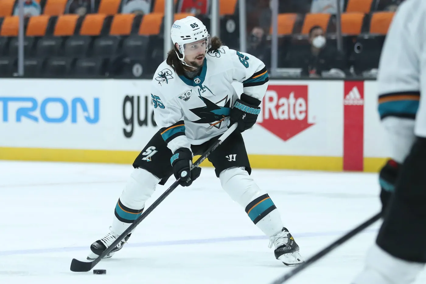 Reimer obronił 30 strzałów. Triumf San Jose Sharks w Filadelfii [WIDEO]