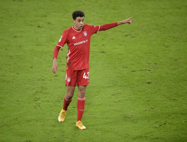 Trzeci przypadek COVID-19 w Bayernie. Musiala nie zagra w Lidze Mistrzów