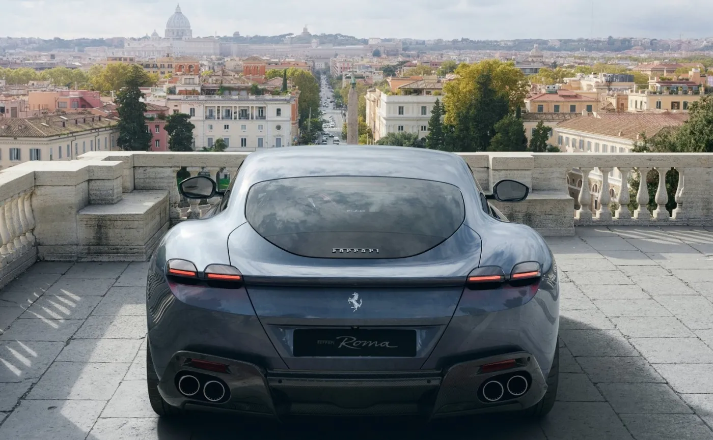 ferrari-roma-37618657.jpg