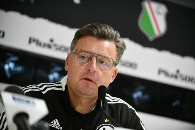 Kosta Runjaic: Krychowiak w Legii? Na pewno by nam się przydał