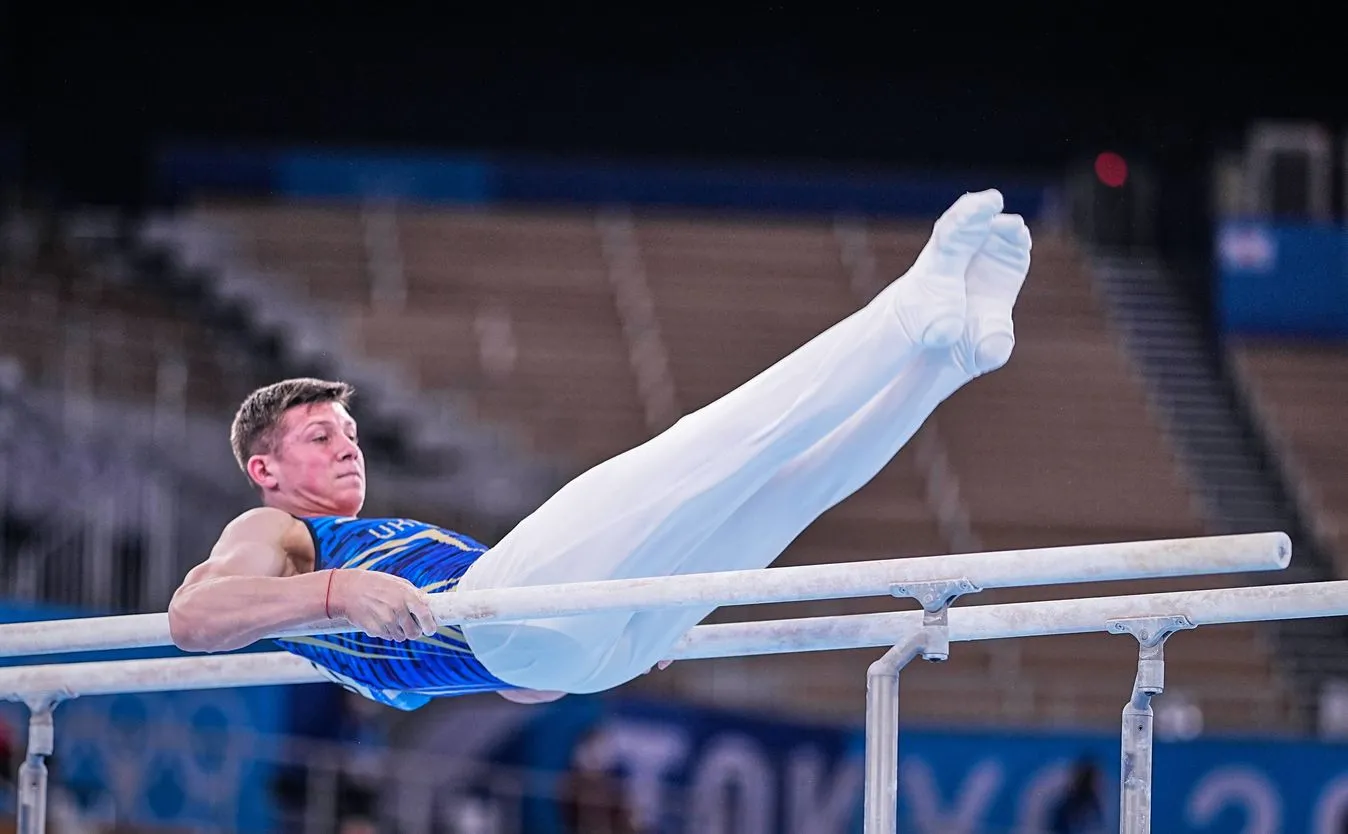 Ukrainiec Kowtun uniknął kary za polityczne przesłanie. Chodzi o napis na koszulce