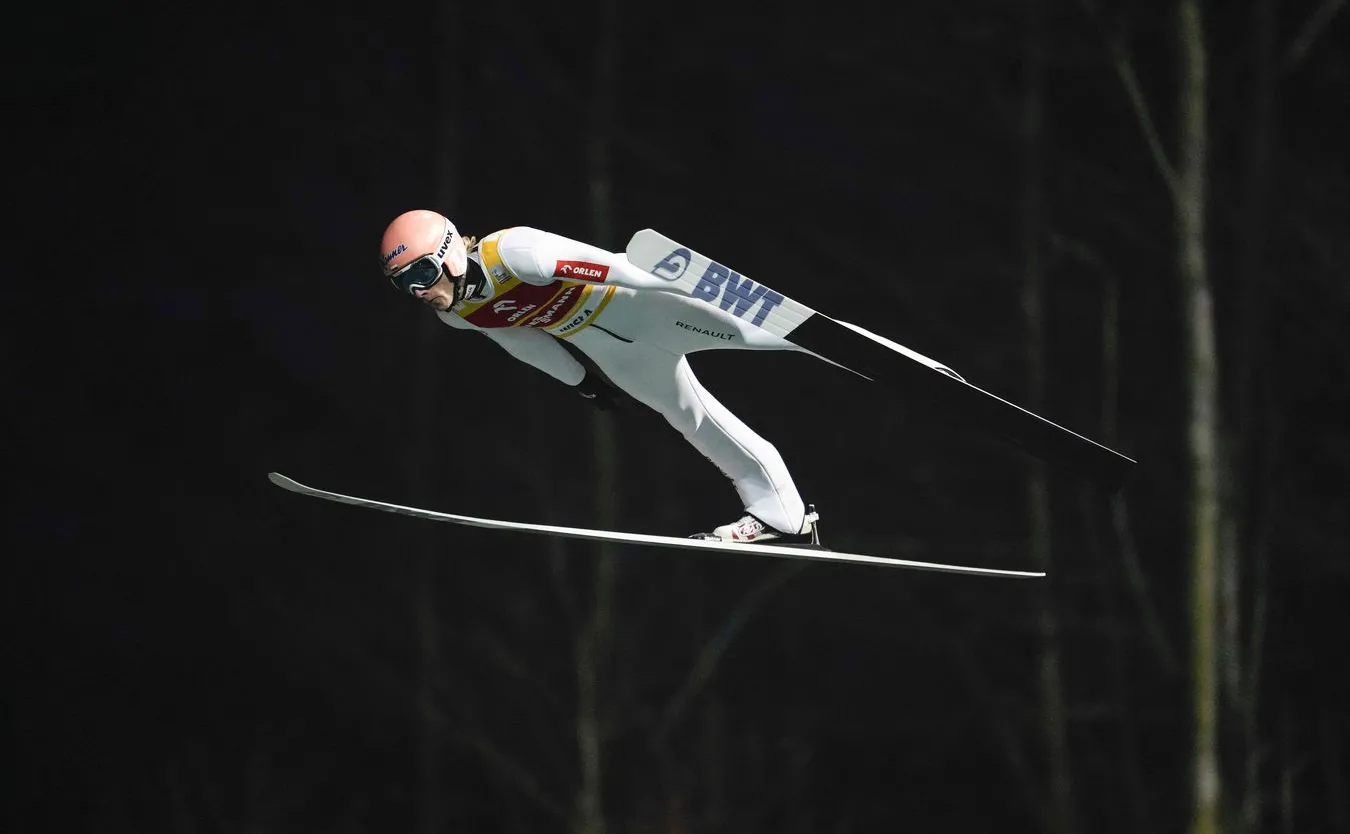 PŚ w skokach. Kwalifikacje w Ruce przeniesione na sobotę