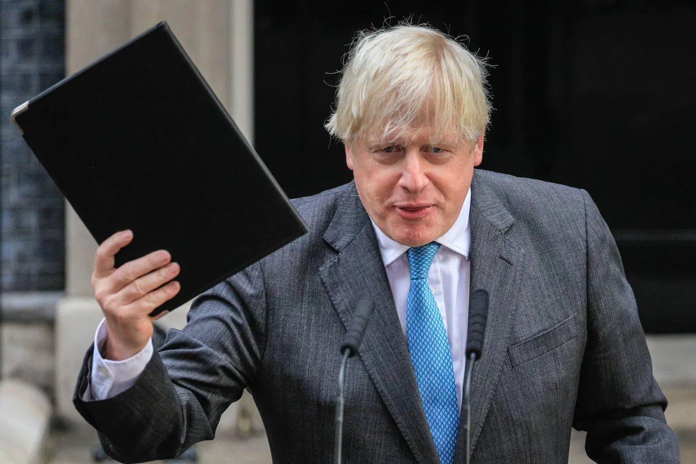 Opłaca się nie być premierem? Boris Johnson w godzinę zarobił tyle, co przeciętny Brytyjczyk w rok
