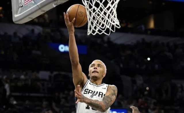 Liga NBA. Zacięty pojedynek Sochana i Doncica [WIDEO]