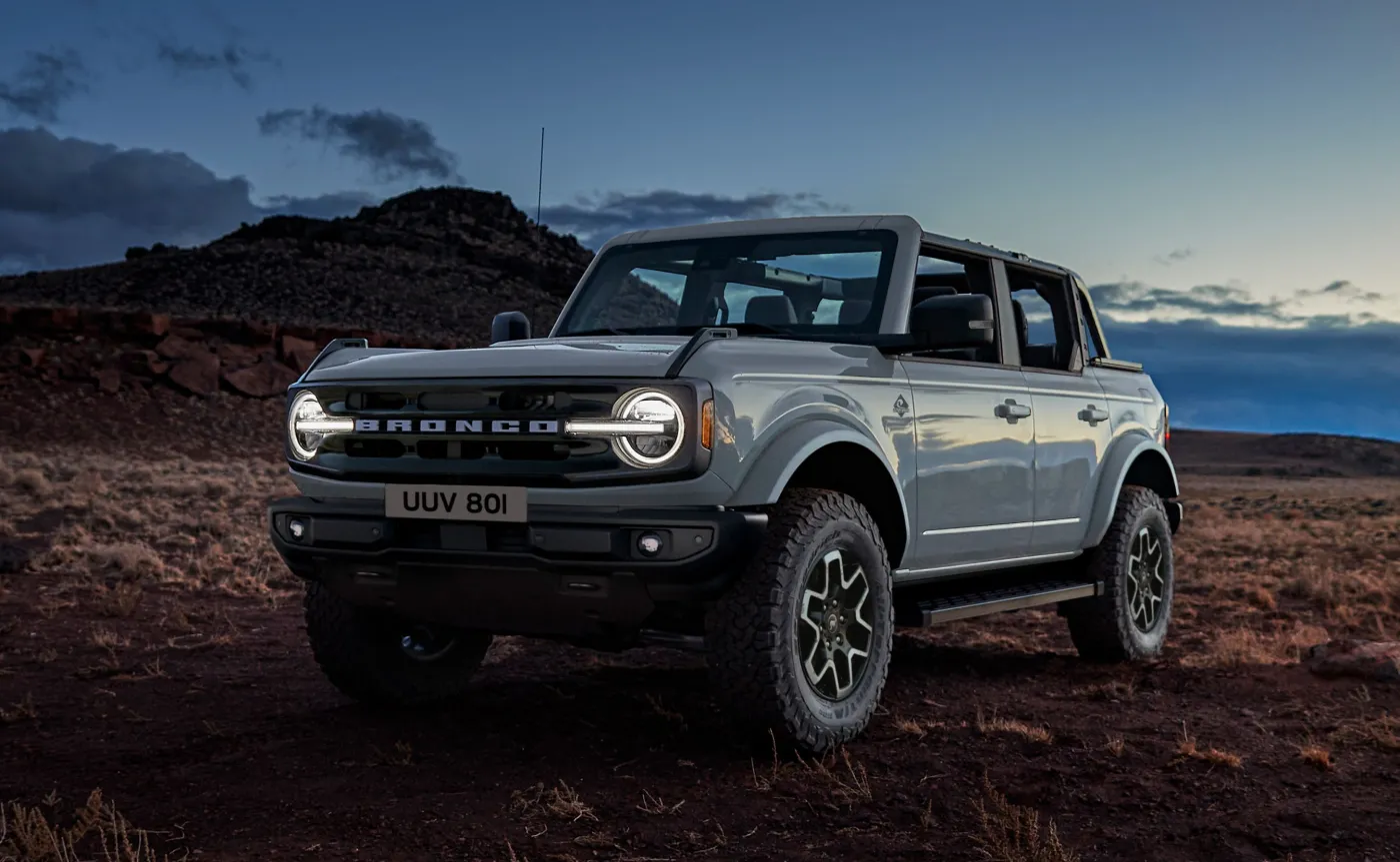 ford-bronco-37655444.jpg