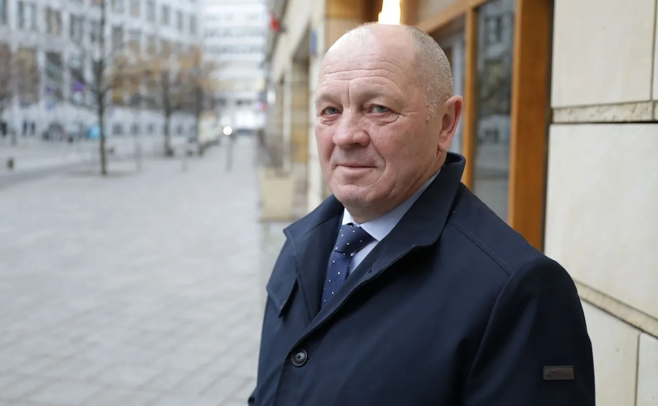 Poseł PO dorabia w prywatnej spółce. Sawicki: Myślę, że Tusk wyciągnie konsekwencje