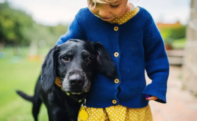 Już dwuletnie dzieci są altruistami! Mają potrzebę pomagania innemu gatunkowi