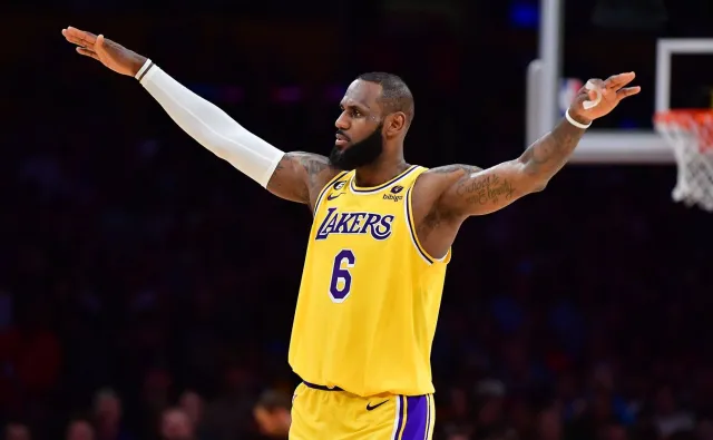 Liga NBA. LeBron James przekroczył granicę 38 tysięcy punktów
