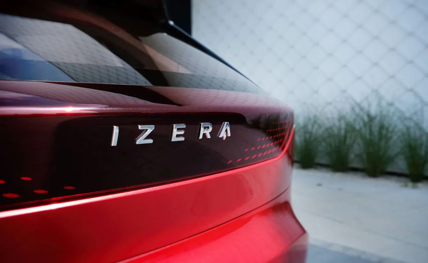 Izera będzie produkowana na platformie Geely