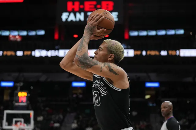 Sochan wciąż nie gra i nie wiadomo kiedy wróci. 10. z rzędu porażka Spurs