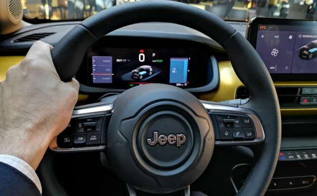 Nowy Jeep z silnikiem 1.2 Turbo już w Polsce! To zaskakujący zwrot akcji