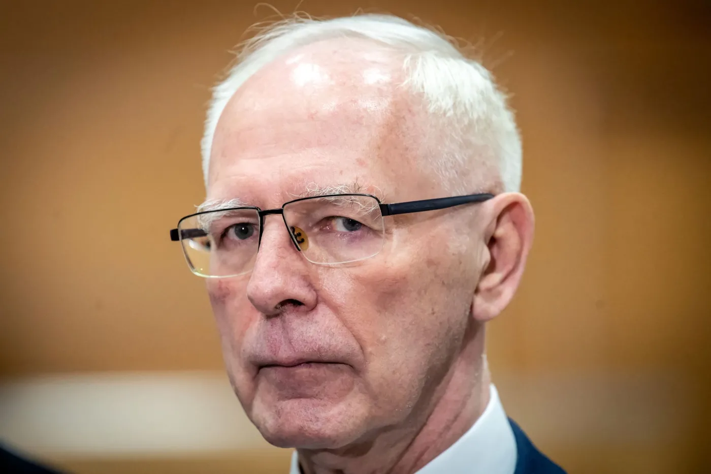 Jerzy Zięba prawomocnie skazany. Kontrowersyjny znachor obrażał lekarzy w sieci