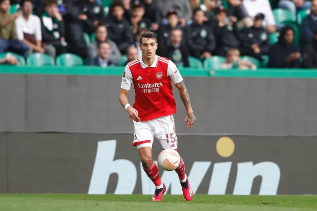 Kiwior zadebiutował w Premier League. Szósta z rzędu wygrana Arsenalu