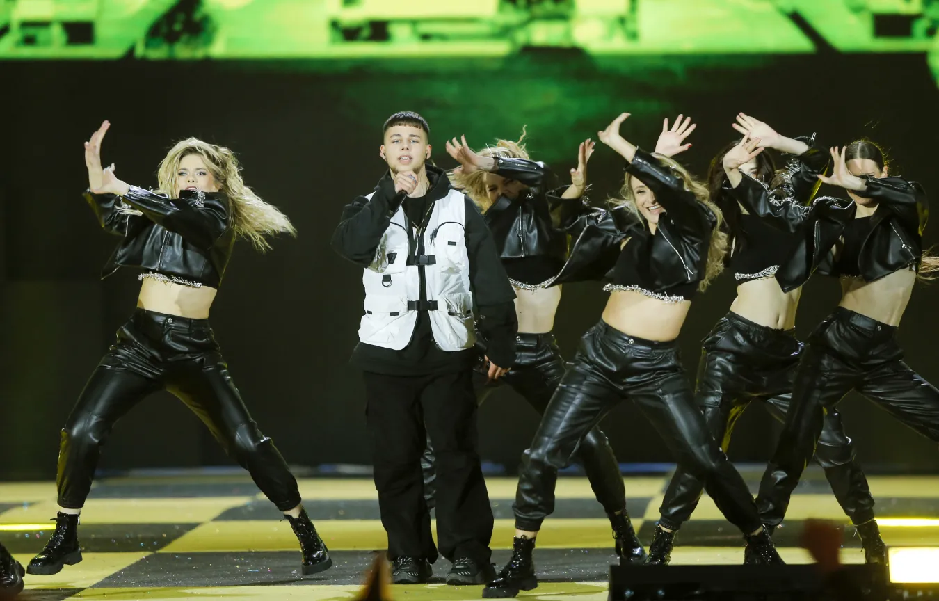 Allan Krupa zdradził, ile zarobił na pierwszej piosence. Symboliczna kwota, czy miliony monet?