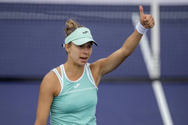 10 asów Magdy Linette. Polka pokonała Rodinę i jest w 3. rundzie