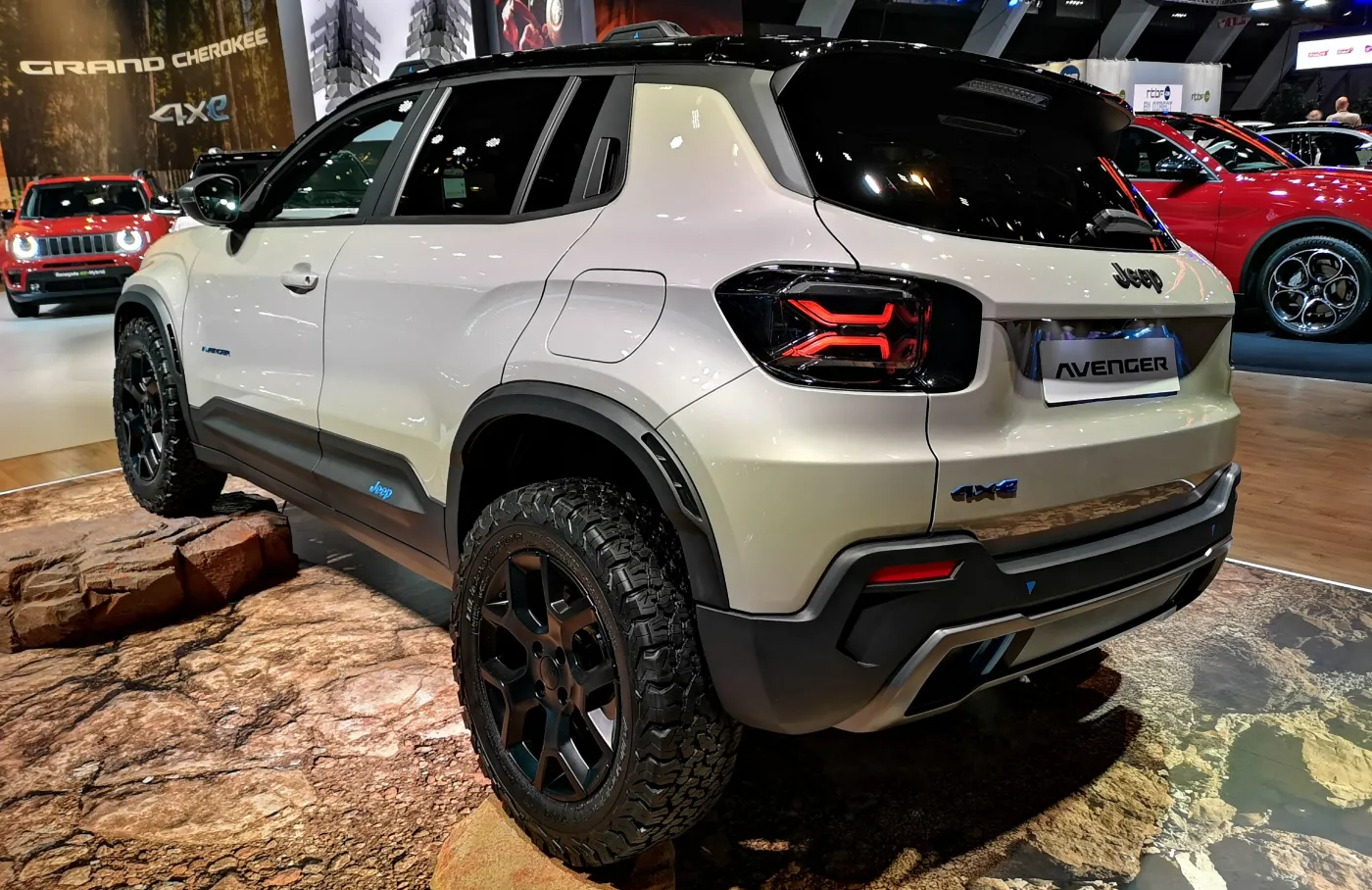 jeep-avenger-37682109.jpg