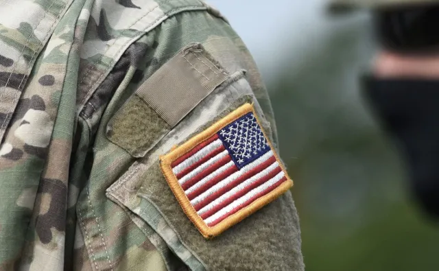 Podejrzany o wyciek tajnych danych USA - aresztowany. To 21-letni żołnierz