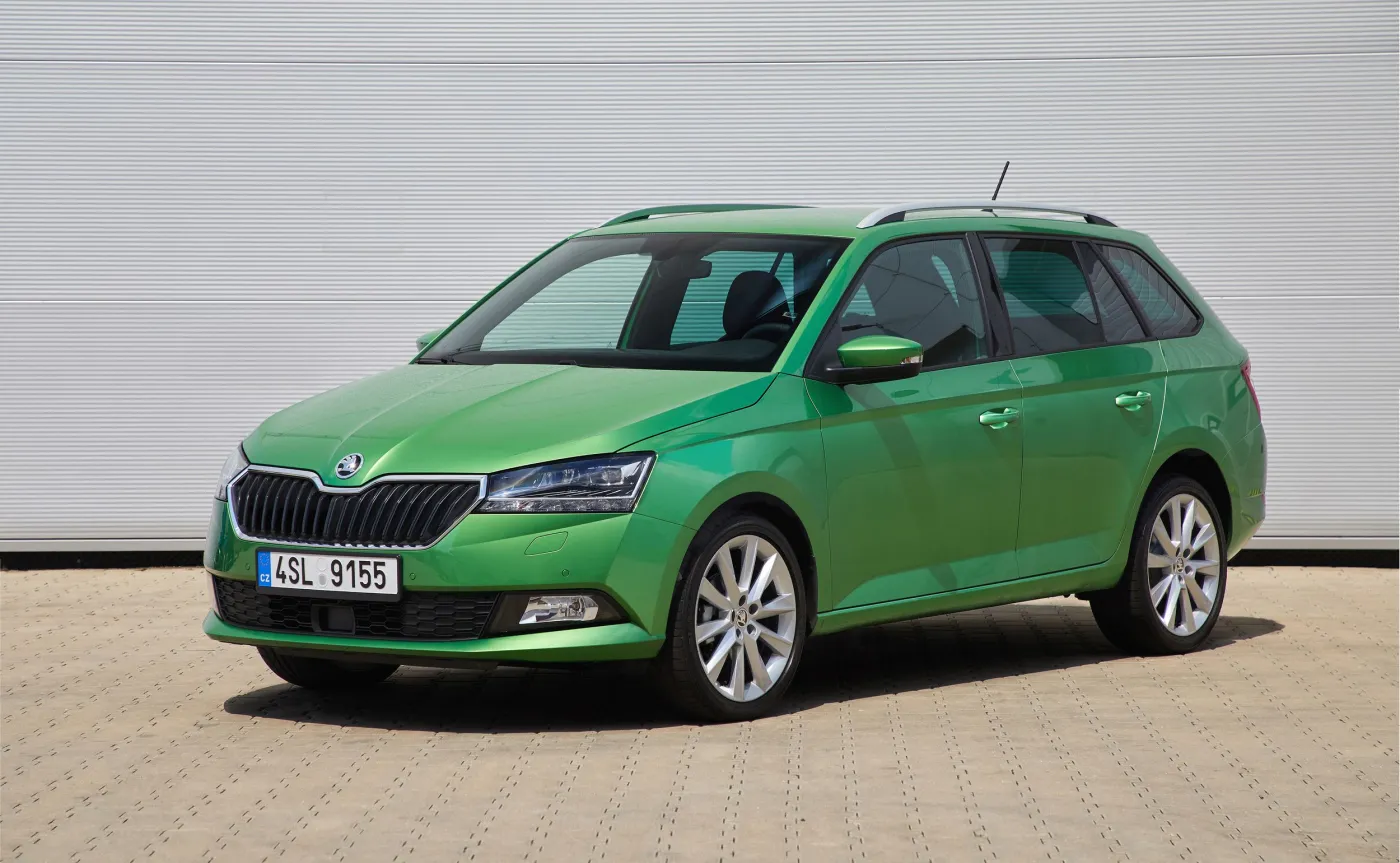 skoda-fabia-37771908.jpg