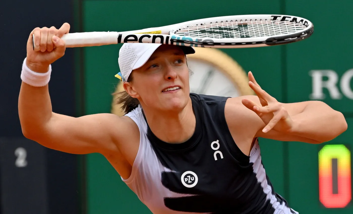 Świątek i Rybakina: Gra na "cegle" to coś zupełnie innego