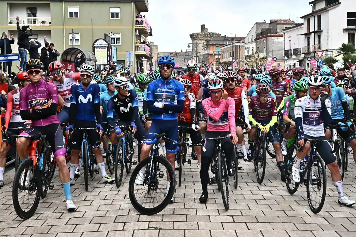Pierwszy przypadek COVID-19 na Giro d'Italia. Clement Russo wycofany z wyścigu