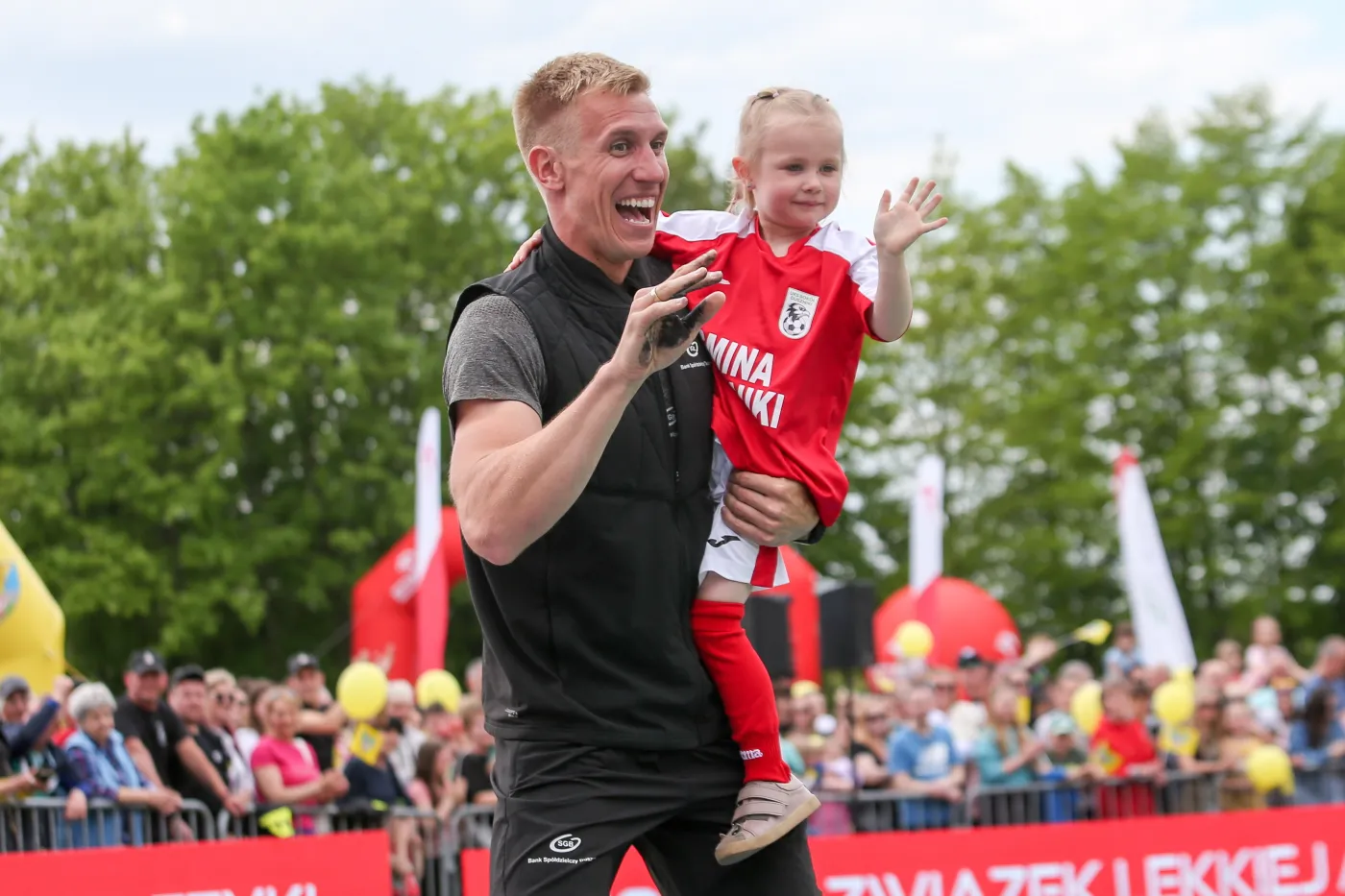 Piotr Lisek wygrał w Dusznikach mityng w skoku o tyczce