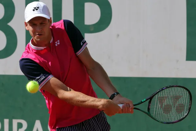 Brawo Hubert! Hurkacz awansował do trzeciej rundy turnieju w Paryżu