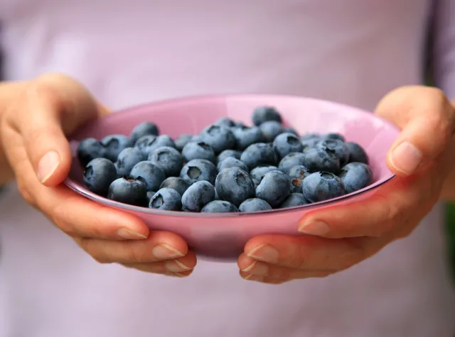 Proste zmiany w diecie mogą odwrócić utratę pamięci