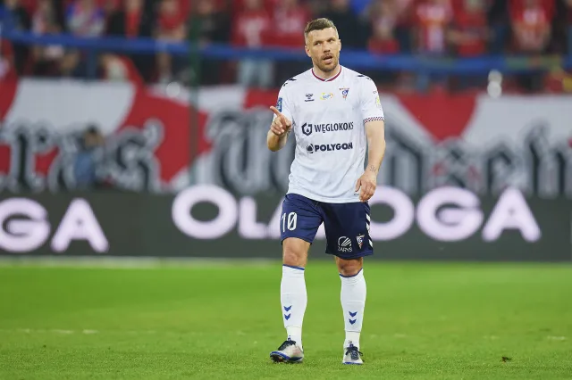 Lukas Podolski: Piłka nożna zaczyna się na ulicach, a nie w klubach czy akademiach