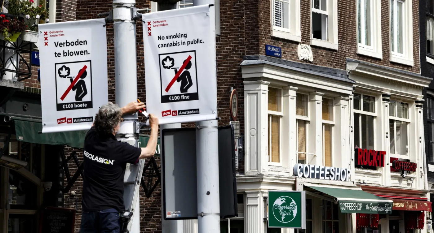 Turyści mają podziwiać miasto, a nie palić "trawkę". Amsterdam wprowadza ZAKAZ