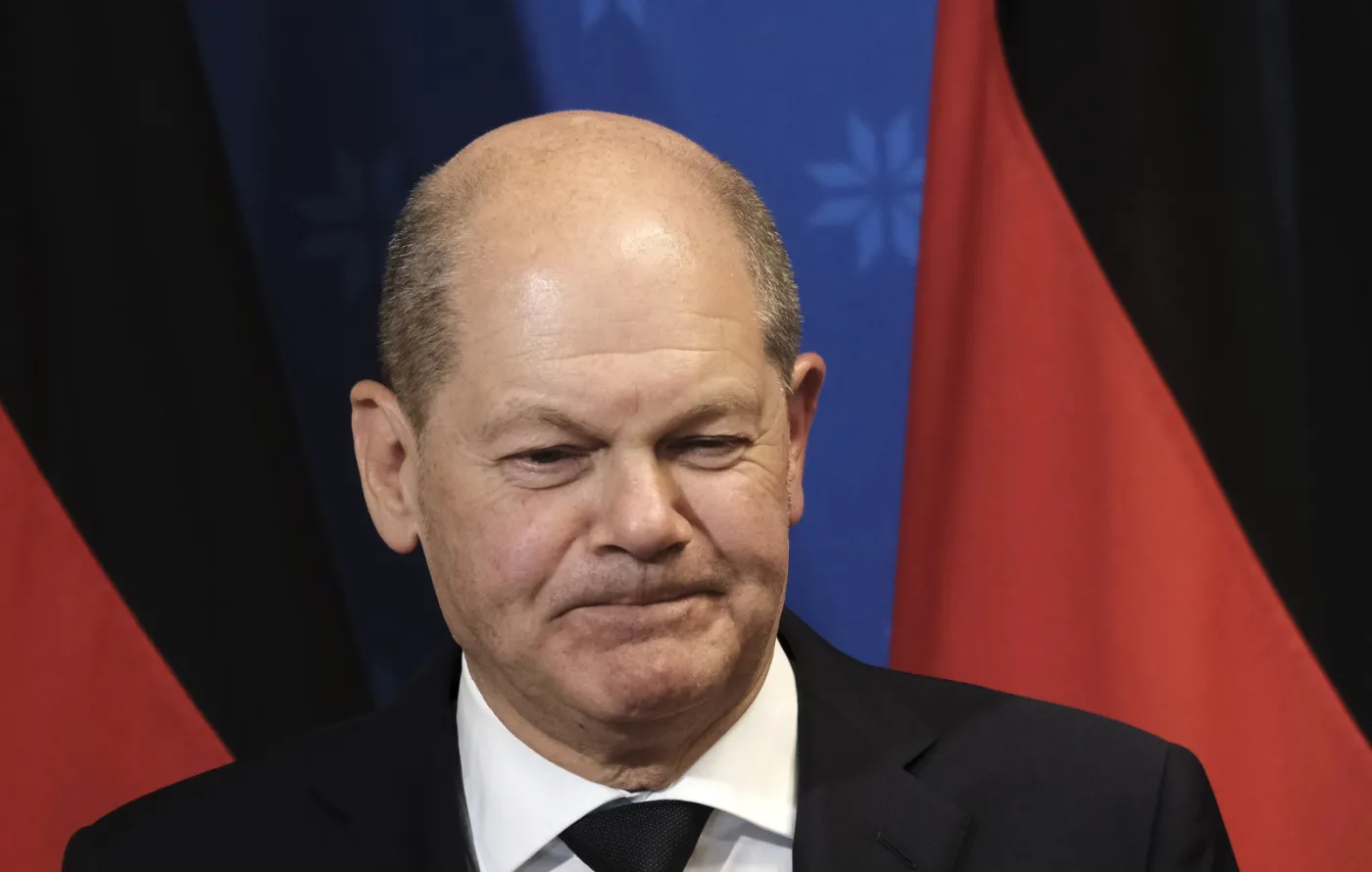 Scholz: Zamrożenie nie jest rozwiązaniem. Rosja musi się wycofać