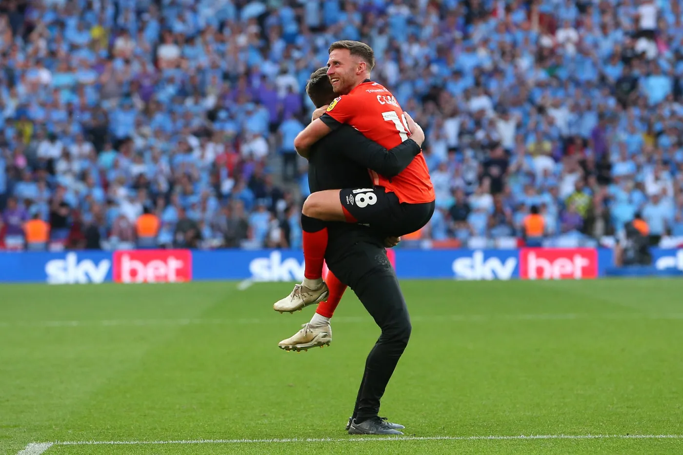 Luton Town po 31 latach przerwy znów zagra w Premier League