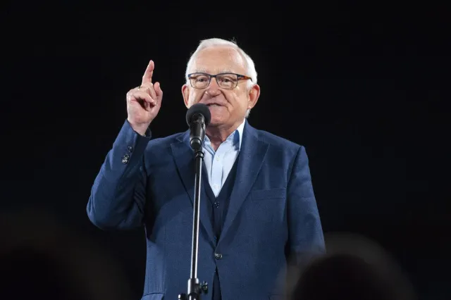 Miller ostrzega przed PiS. "Jeżeli Kaczyński dojdzie do wniosku, że może przegrać wybory, to..."