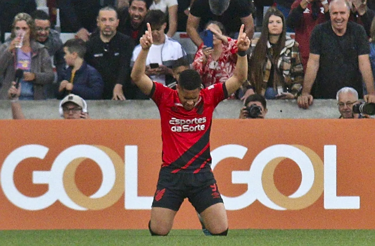 Robert Lewandowski ma rywala. Barcelona kupiła brazylijski talent