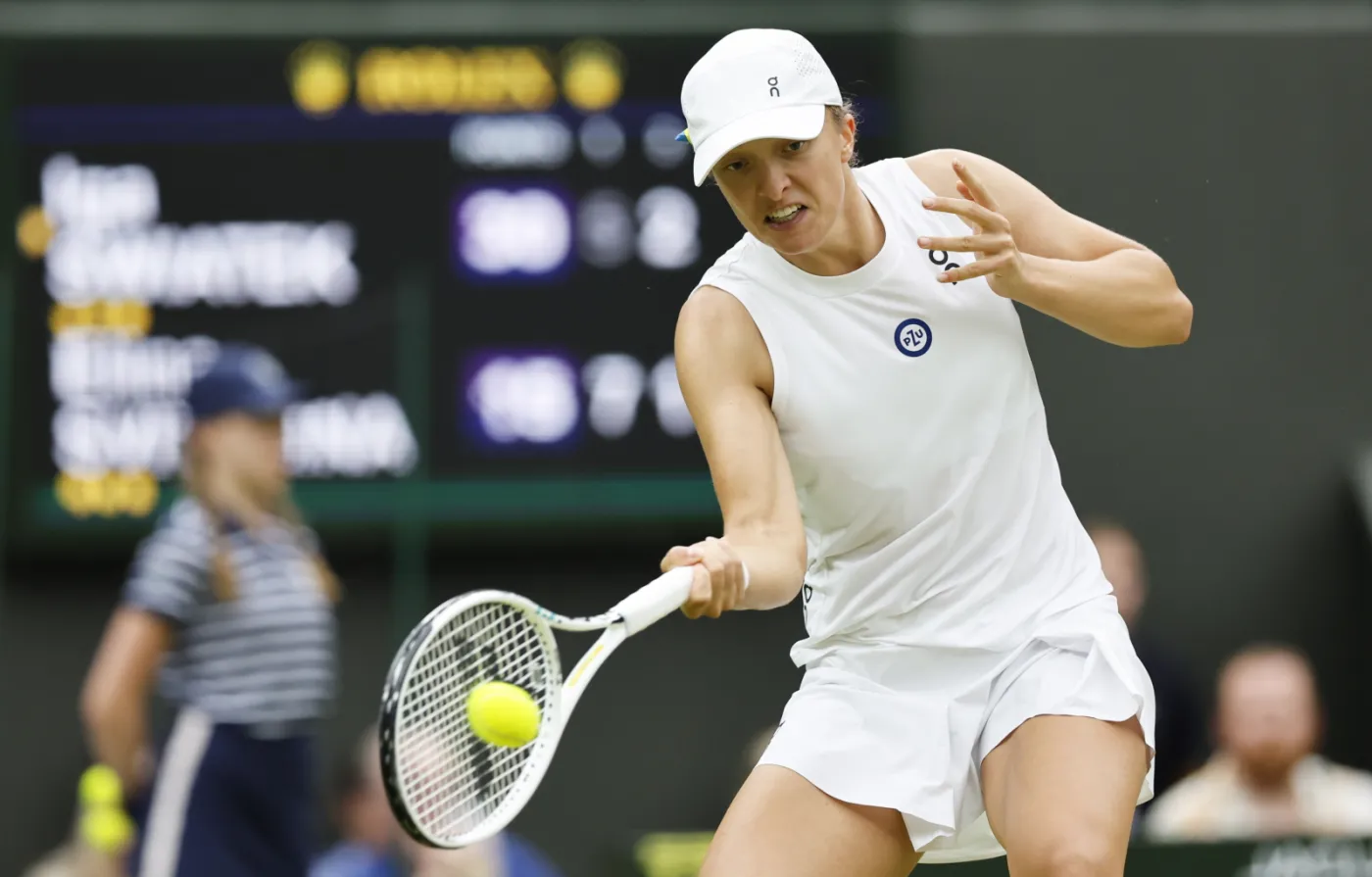 Fibak o Świątek: Na trawie wyraźnie szwankuje jej forhend