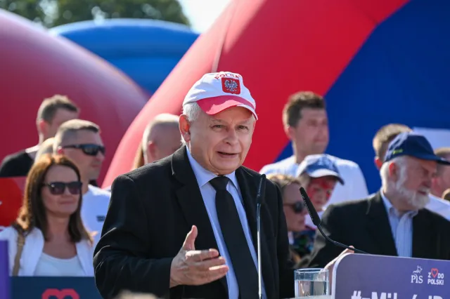 Kaczyński: PiS jest propolski, Platforma to dawna komuna - broni ubeków i ich emerytur