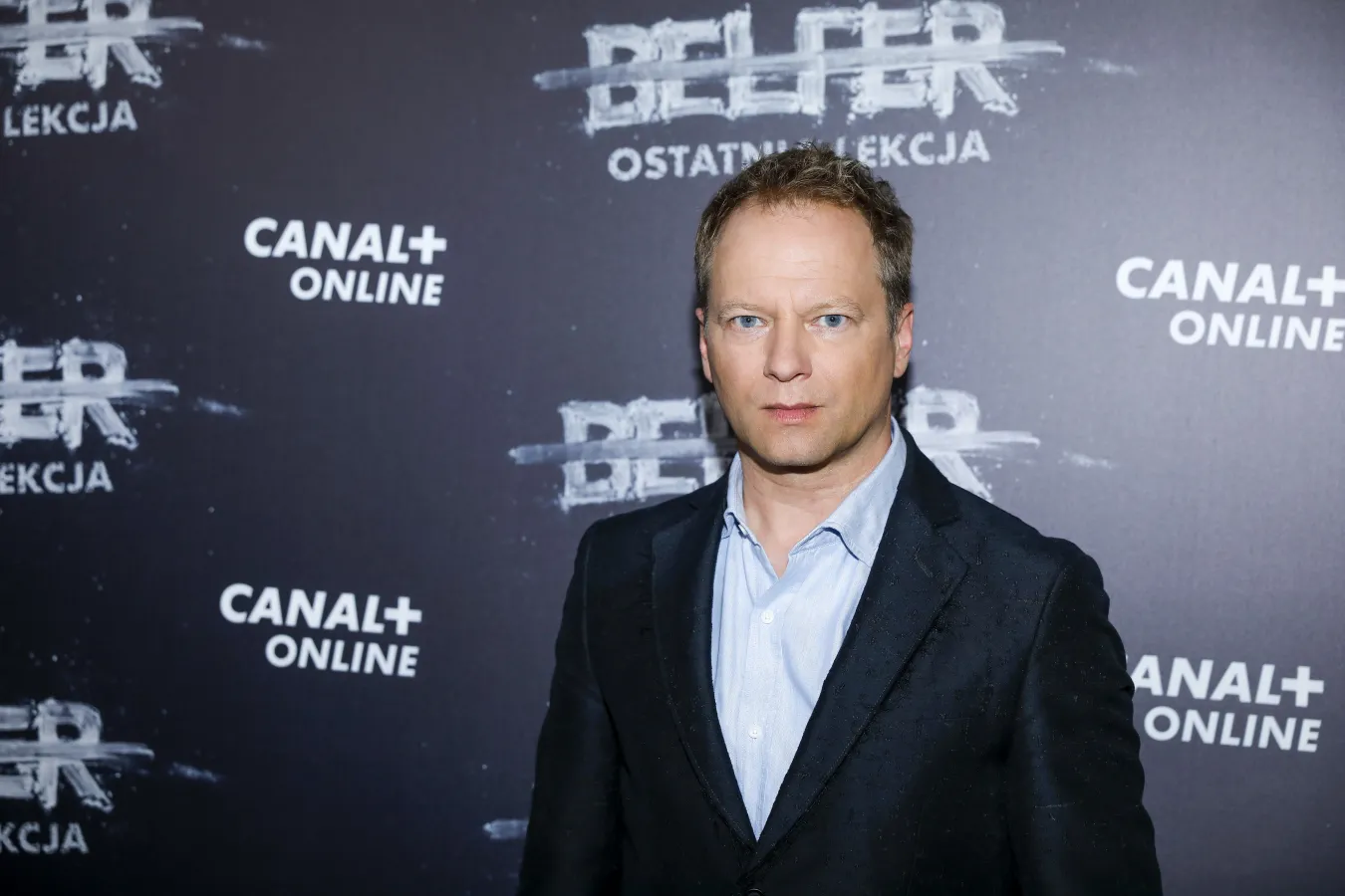 Maciej Stuhr pochwalił się nagrodą Miasta Stołecznego Warszawy i... mistrzowsko odpowiedział hejterce