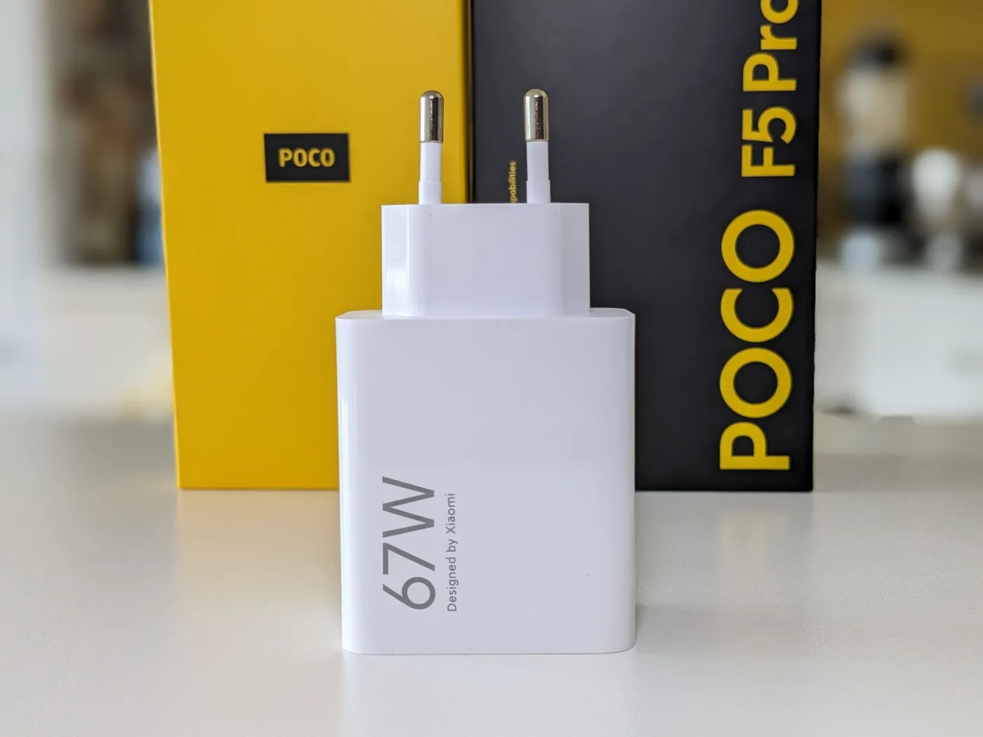 poco-f5-pro-37879668.jpg