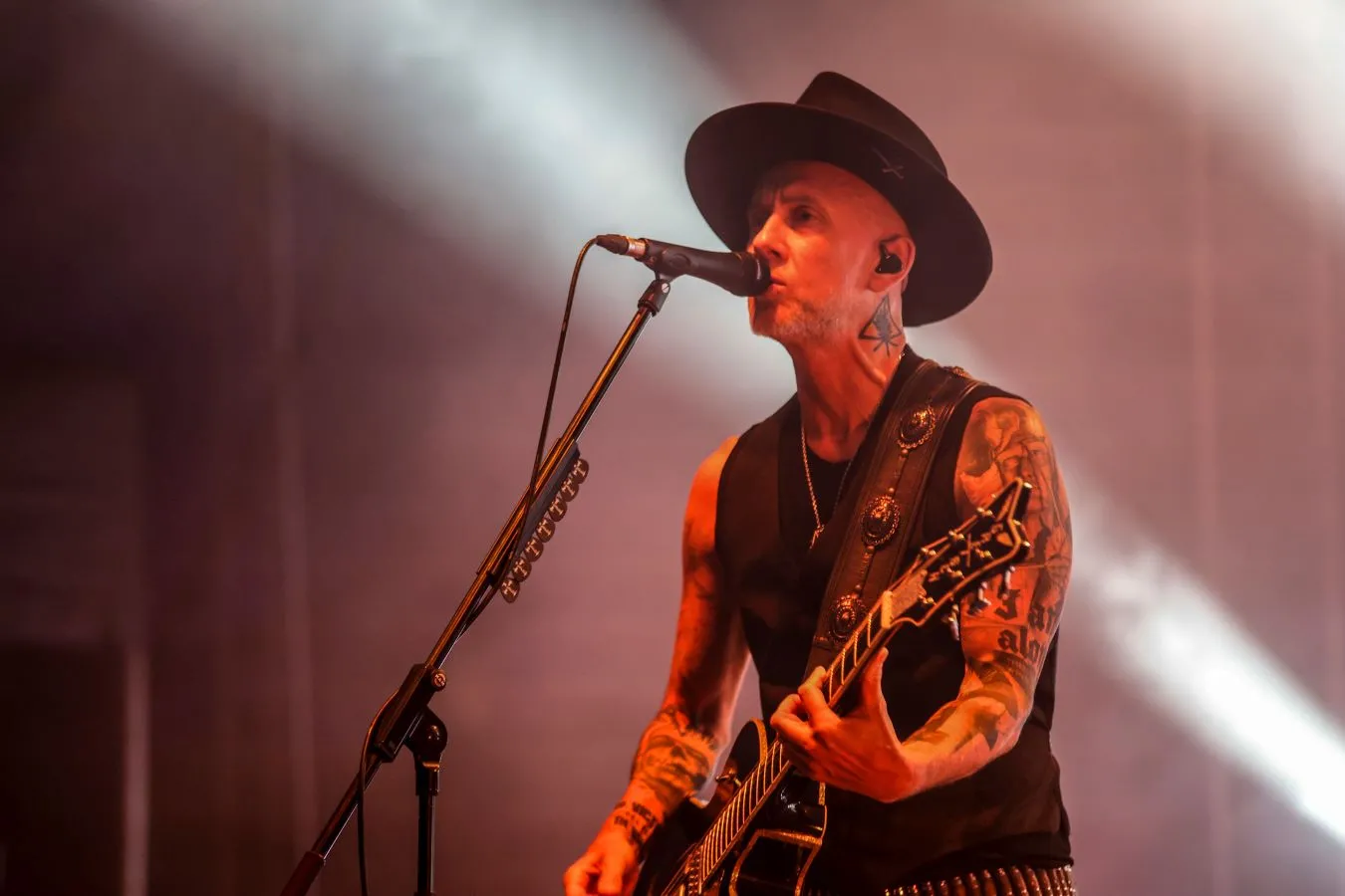 Konfrontacji biegłych nie było. Rozprawa Nergala przesunięta