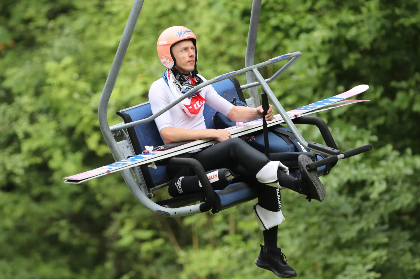 Letnia GP w skokach: Dawid Kubacki trzeci w kwalifikacjach