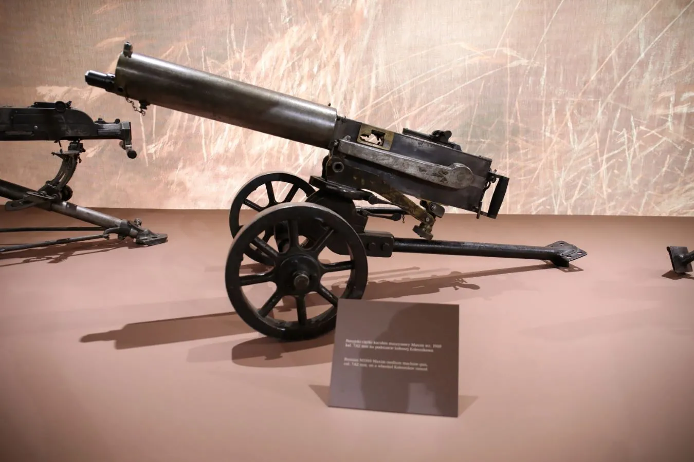 rosyjski-ciezki-karabin-maszynowy-maxim-wz-1910-37889956.jpg