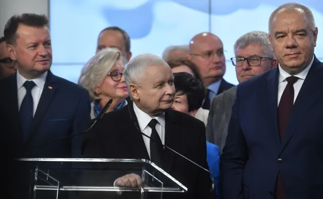 NOWY SONDAŻ. Zjednoczona Prawica dobija do 40 procent poparcia