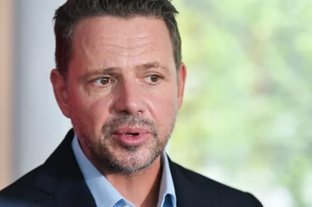 Afera śmieciowa. Trzaskowski złożył zeznania w śledztwie dotyczącym korupcji w miejskiej spółce