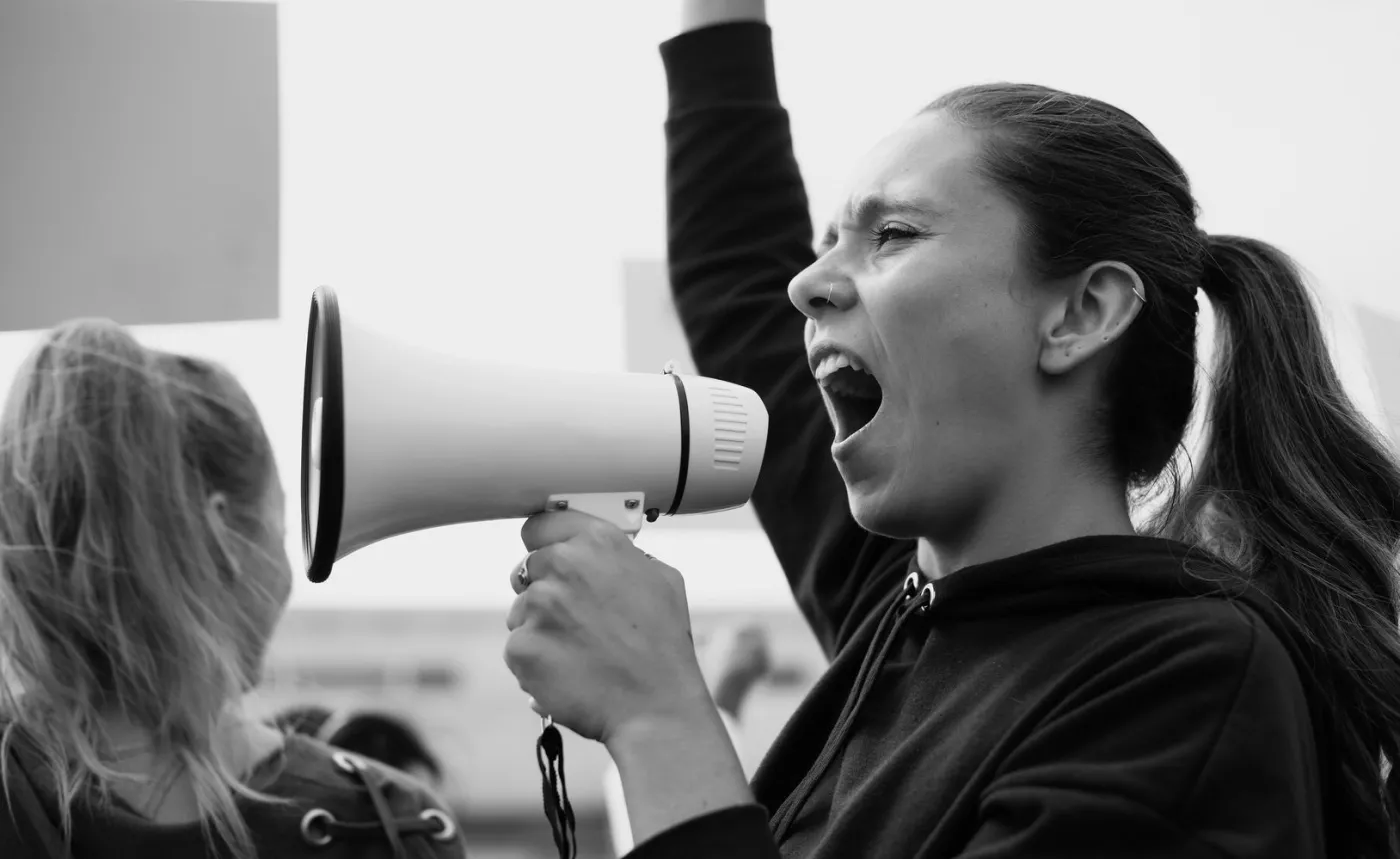 Kogo zabija dziś wolność słowa [OPINIA]