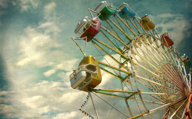 Parki rozrywki w Polsce. Ceny, bilety, atrakcje? SPRAWDZILIŚMY