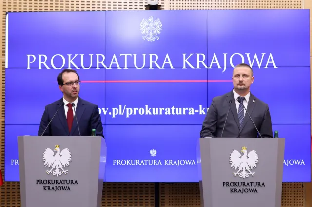 Afera wizowa. Prokuratura Krajowa o przedstawionych zarzutach