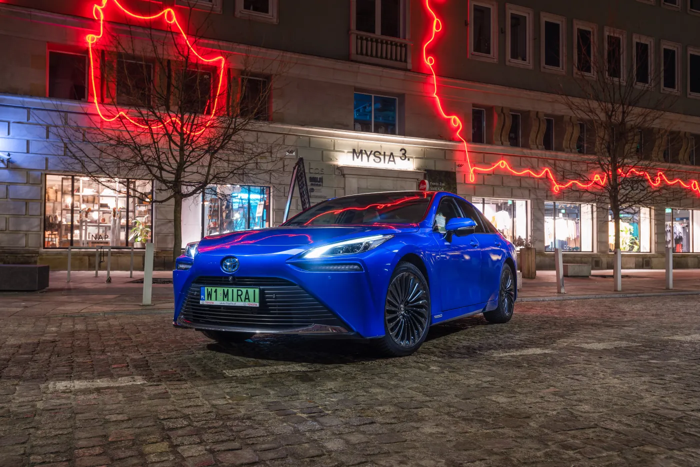 toyota-mirai-37088285.jpg