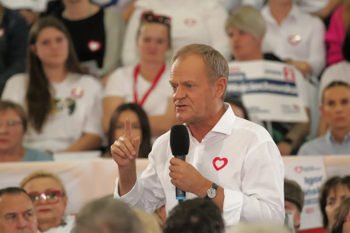 Tusk mówi o "prawdziwej zbrodni PiS": Okłamują cały naród
