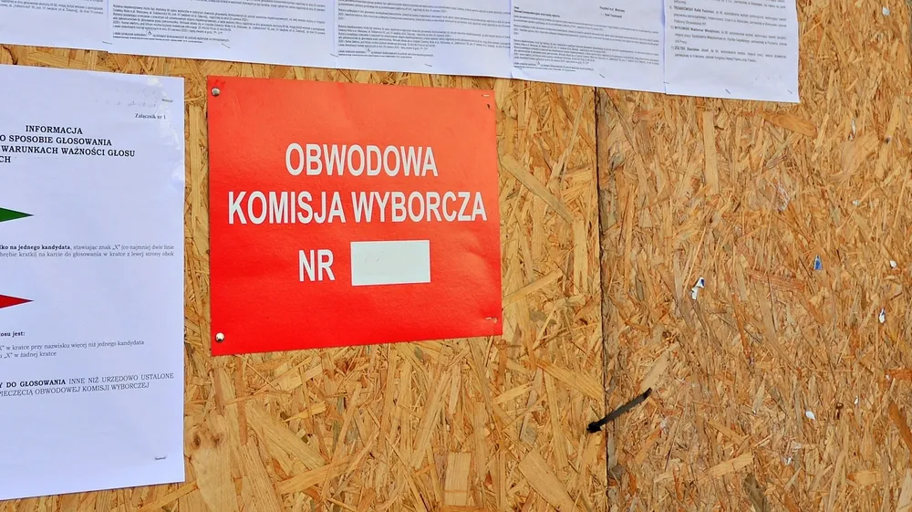 Walka o niezdecydowanych. Duża część wyborców zdecyduje w ostatniej chwili